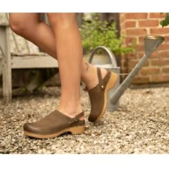 Dansko Berry Mushroom Burnished Nubuck 16 Dansko Berry Mushroom Burnished Nubuck -Daily Step Shop Barnes PDP Berry mushroom strap