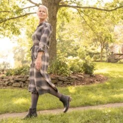 Dansko Daisie Black Waterproof Tumbled -Daily Step Shop Dublin PDP Daisie Black