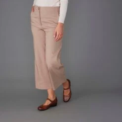 Dansko Fawna Chestnut Burnished Calf 12 Dansko Fawna Chestnut Burnished Calf -Daily Step Shop f23 fayette fawna chestnut lifestyle 2400x2400 1