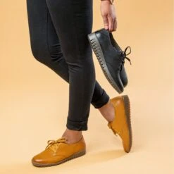 Dansko Libbie Mustard Burnished Calf -Daily Step Shop f23 libbie both colors 2400x2400 9c99ae62 67e4 4374 9d1a 24316005c532